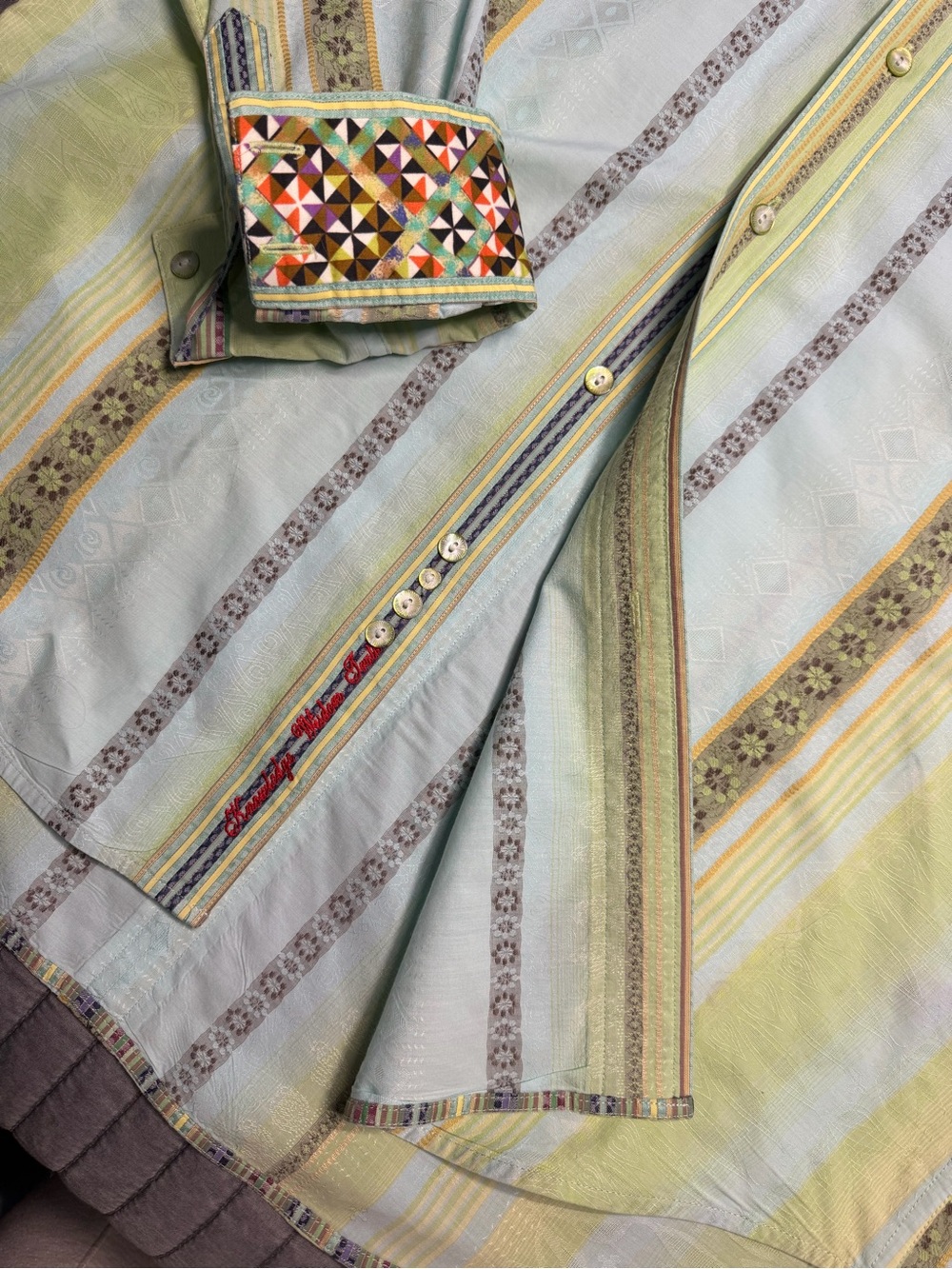 Robert Graham Pale Green and Cream Striped Button-Down Shirt L - Picture 5 of 14